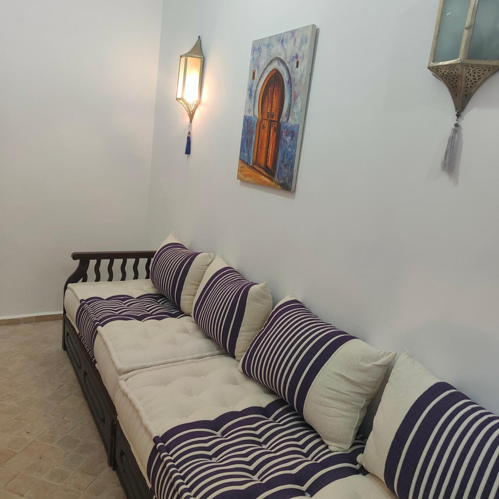 Riad Bkl Luxury Dar Baroud 丹吉尔 外观 照片