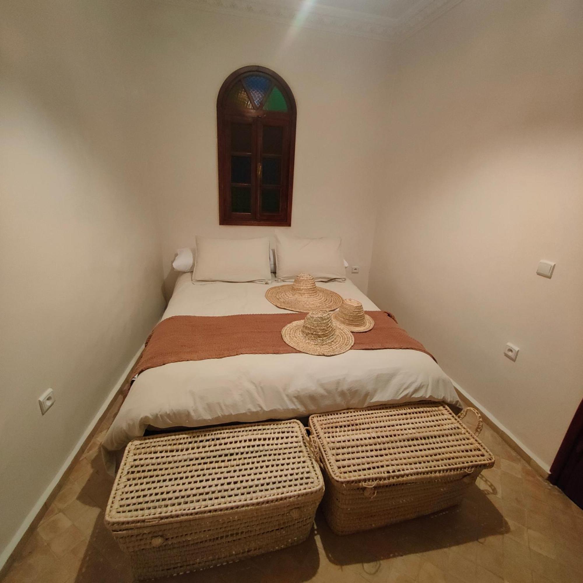 Riad Bkl Luxury Dar Baroud 丹吉尔 外观 照片